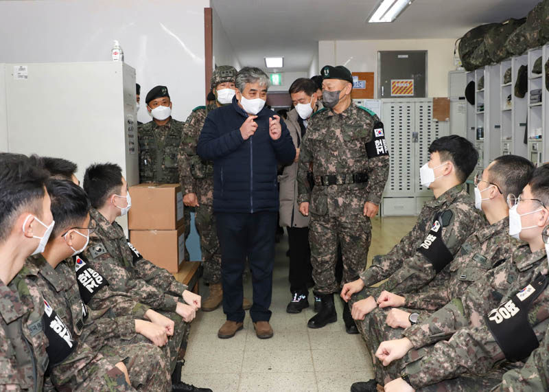 방송통신위원장, 국군장병 성탄 위문